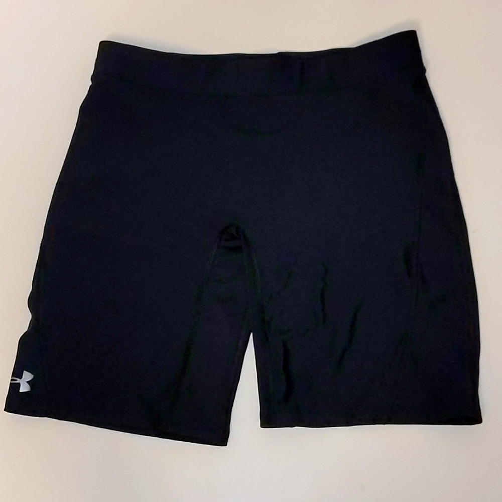 Under Armour Black Bike Shorts